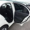 nissan march 2016 21711 image 16