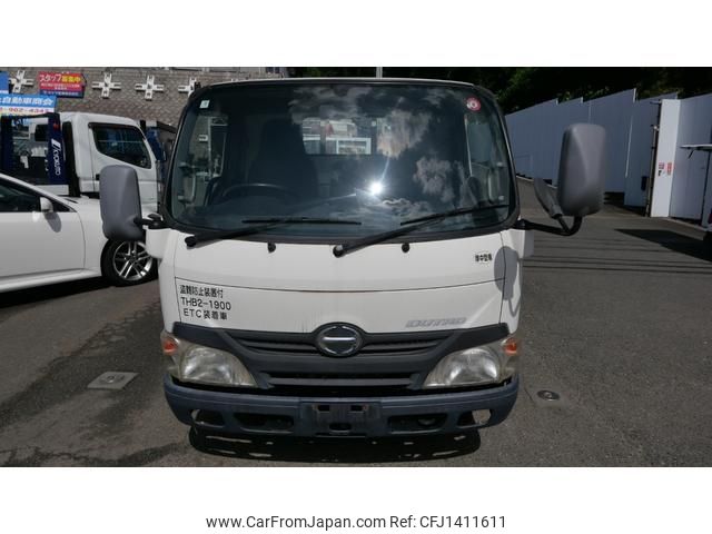 hino dutro 2012 GOO_NET_EXCHANGE_0802337A30250711W001 image 2