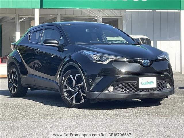 toyota c-hr 2017 -TOYOTA--C-HR DAA-ZYX10--ZYX10-2067542---TOYOTA--C-HR DAA-ZYX10--ZYX10-2067542- image 1