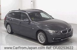 bmw 3-series 2013 -BMW--BMW 3 Series 3B20-0F493713---BMW--BMW 3 Series 3B20-0F493713-