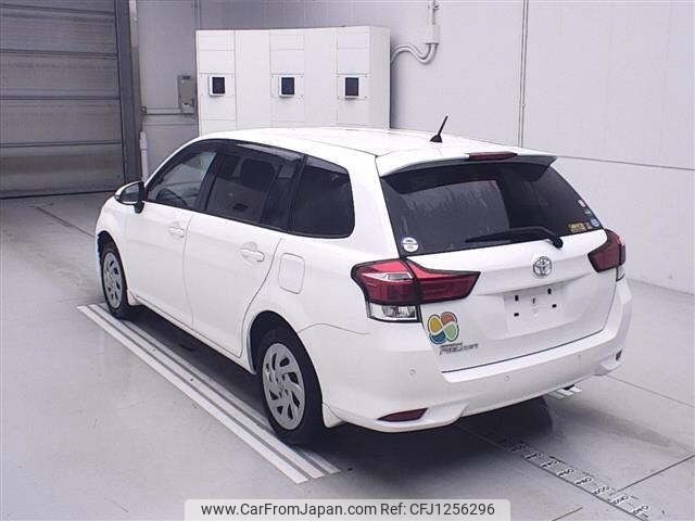 toyota corolla-fielder 2019 -TOYOTA--Corolla Fielder NRE161G-0083231---TOYOTA--Corolla Fielder NRE161G-0083231- image 2