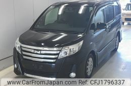 toyota noah 2014 CFJ1796337