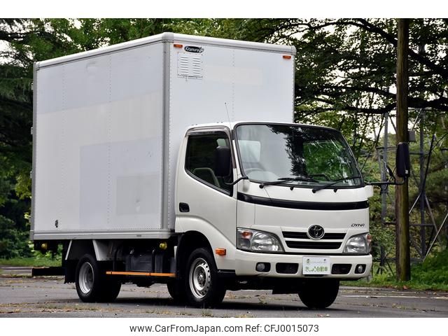 toyota dyna-truck 2015 GOO_NET_EXCHANGE_0403122A30240717W001 image 1