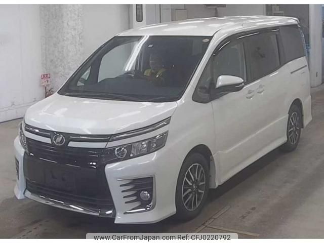 toyota voxy 2015 quick_quick_DBA-ZRR80W_104475 image 1