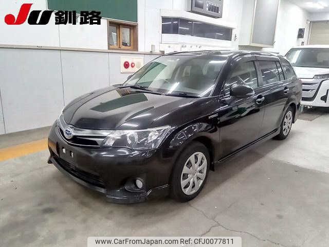 toyota corolla-fielder 2013 -TOYOTA--Corolla Fielder NKE165G--7008002---TOYOTA--Corolla Fielder NKE165G--7008002- image 1