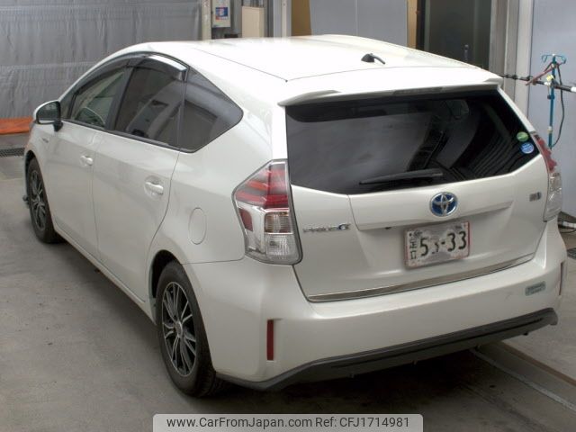 toyota prius-α 2015 CFJ1714981 image 2
