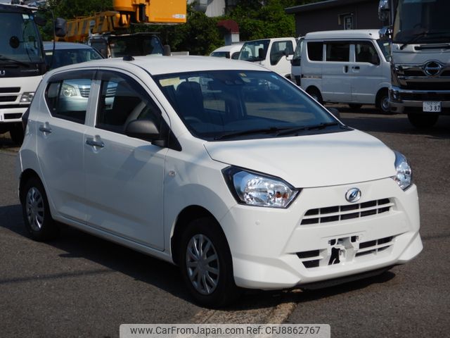 daihatsu mira-e-s 2018 23412504 image 1