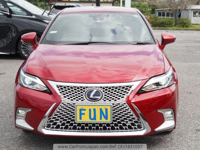 lexus ct 2022 CFJ1831037 image 2