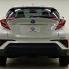 toyota c-hr 2017 quick_quick_DAA-ZYX10_ZYX10-2006791 image 19