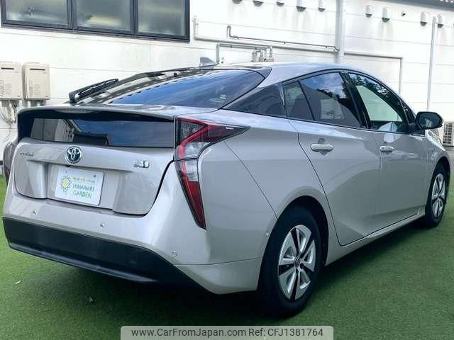 toyota prius 2016 quick_quick_DAA-ZVW51_ZVW51-8031315 image 2