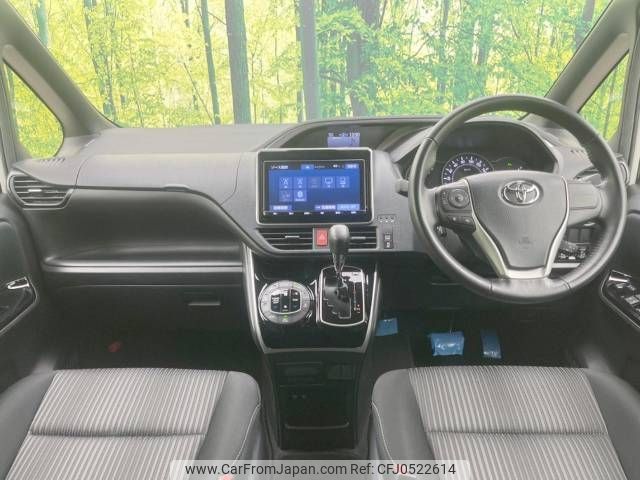 toyota voxy 2019 -TOYOTA--Voxy DBA-ZRR80W--ZRR80-0573832---TOYOTA--Voxy DBA-ZRR80W--ZRR80-0573832- image 2