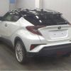 toyota c-hr 2019 quick_quick_DAA-ZYX10_2175033 image 2