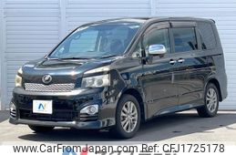toyota voxy 2011 CFJ1725178