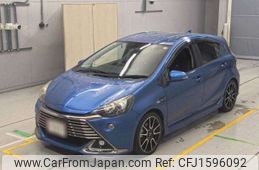 toyota aqua 2016 CFJ1596092
