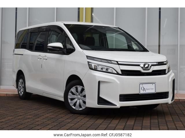 toyota voxy 2017 quick_quick_DBA-ZRR80G_0386068 image 1