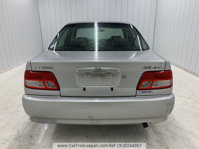 toyota carina 2001 NIKYO_SF39711 image 1