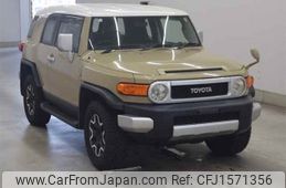 toyota fj-cruiser undefined CFJ1571356