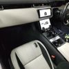 land-rover range-rover-velar 2018 quick_quick_DBA-LY2XCB_SALYA2AXXJA750209 image 3