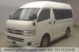toyota regiusace-van 2013 CFJ1632649