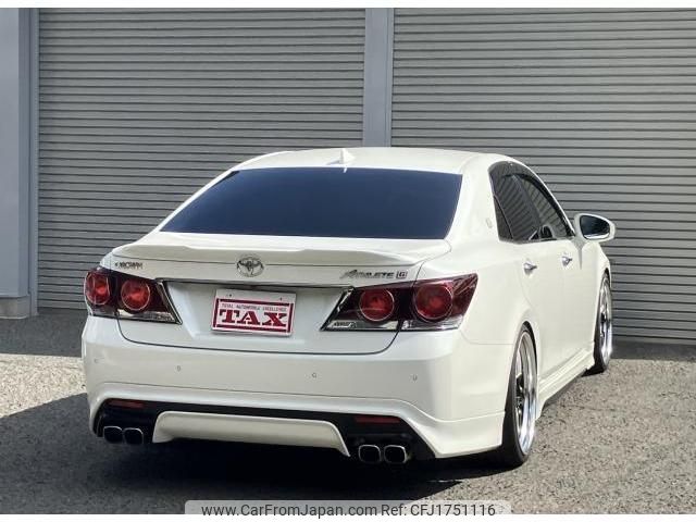 toyota crown 2018 CFJ1751116 image 2