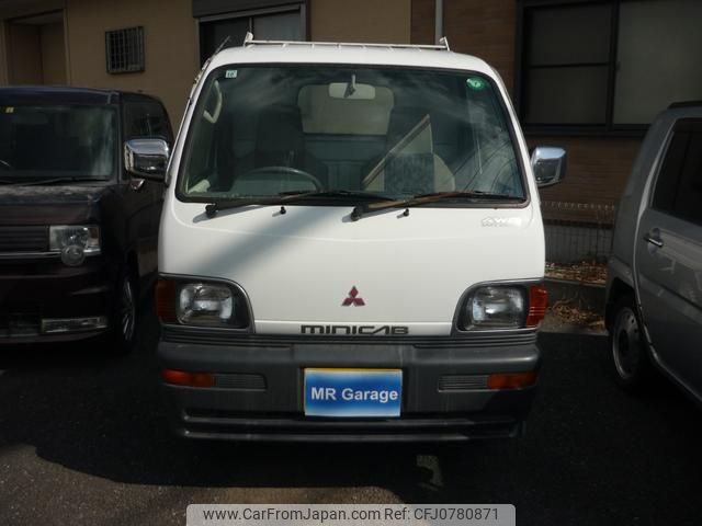 mitsubishi minicab-truck 1996 8081e812c9042d92a6fdb32e78eed460 image 2