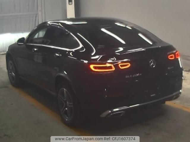 mercedes-benz glc-class 2022 CFJ1607374 image 2