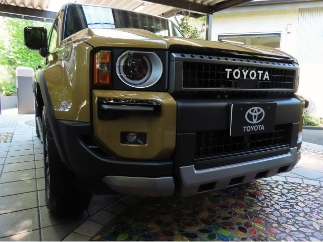 car_84ec259e-f758-4466-be38-