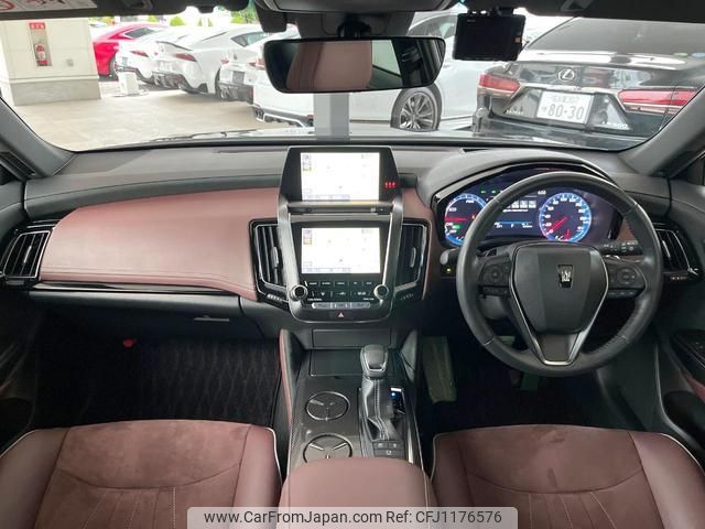 toyota crown-hybrid 2018 quick_quick_AZSH20_AZSH20-1000878 image 2