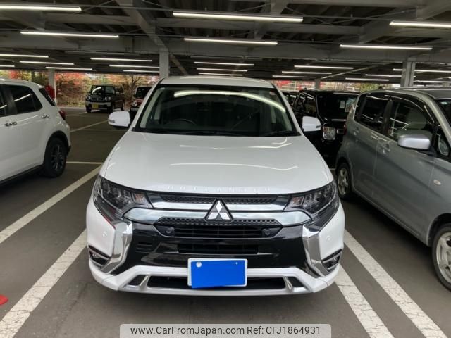 mitsubishi outlander-phev 2020 CFJ1864931 image 1