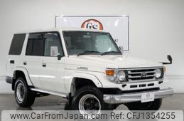 toyota landcruiser-70 2003 GOO_JP_700250572030250609002