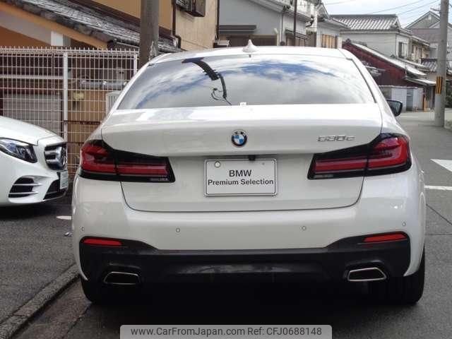 bmw 5-series 2022 quick_quick_3LA-JA20PH_WBA12AG080CK96276 image 2