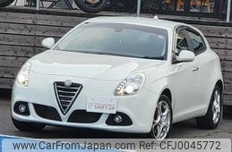 alfa-romeo giulietta 2014 -ALFA ROMEO 【水戸 302ｿ3444】--Alfa Romeo Giulietta 940141--07330309---ALFA ROMEO 【水戸 302ｿ3444】--Alfa Romeo Giulietta 940141--07330309-