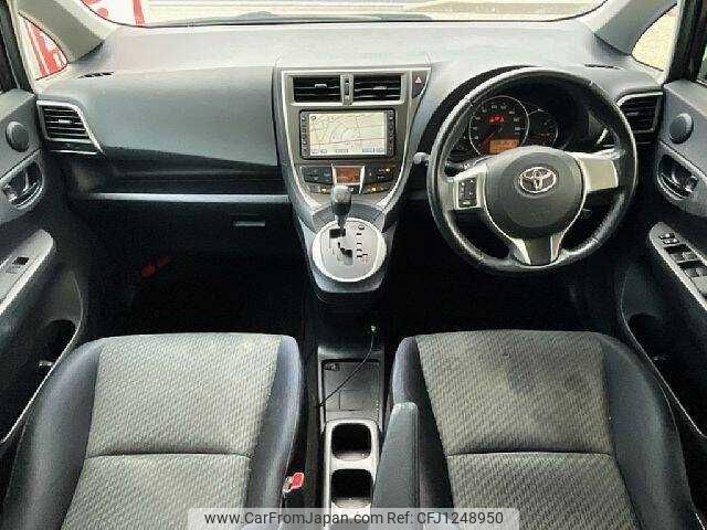 toyota ractis 2012 504928-930559 image 1