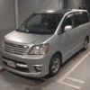 toyota noah 2004 TE932 image 3