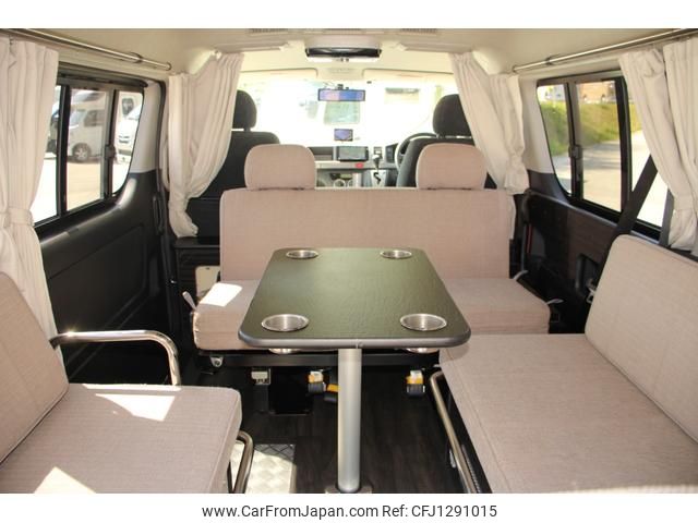 toyota hiace-wagon 2012 GOO_JP_700070848530250615003 image 1