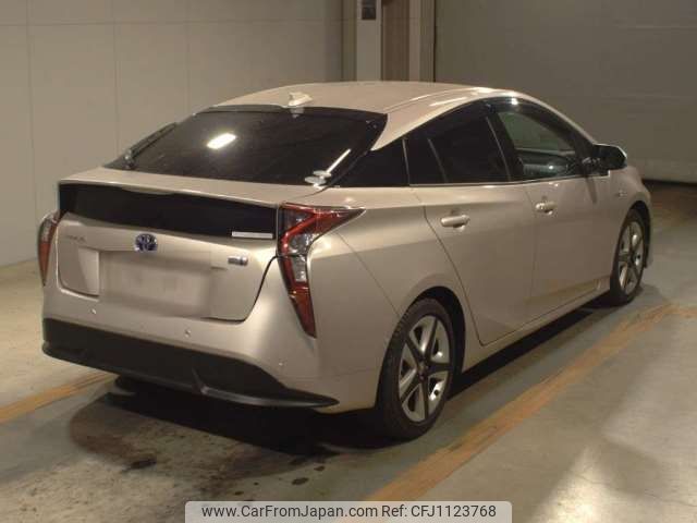 toyota prius 2016 -TOYOTA--Prius DAA-ZVW51--ZVW51-8026486---TOYOTA--Prius DAA-ZVW51--ZVW51-8026486- image 2
