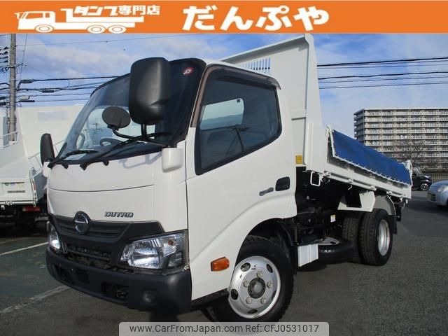 hino dutro 2017 GOO_NET_EXCHANGE_0730265A30241206W001 image 1