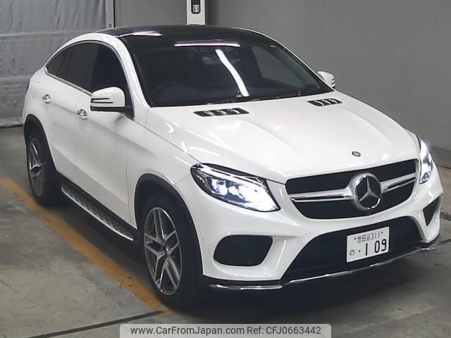 mercedes-benz gle-class 2016 quick_quick_LDA-166024_WDC2923242A037643 image 1