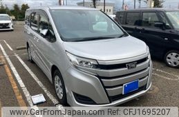 toyota noah 2020 CFJ1695207