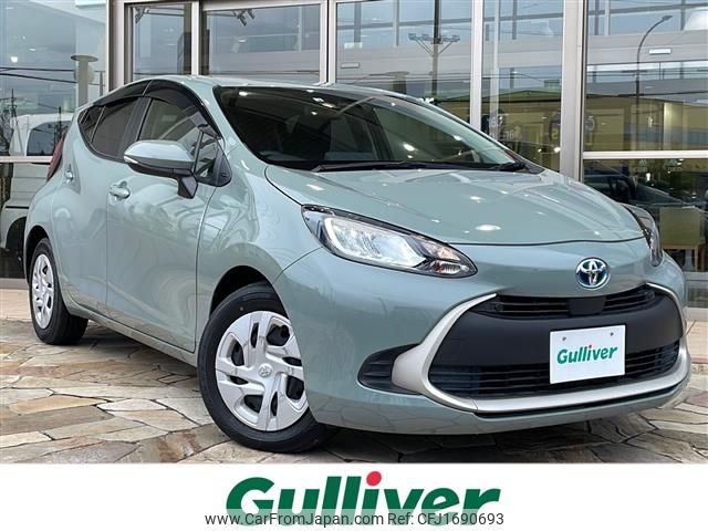 toyota aqua 2022 CFJ1690693 image 1
