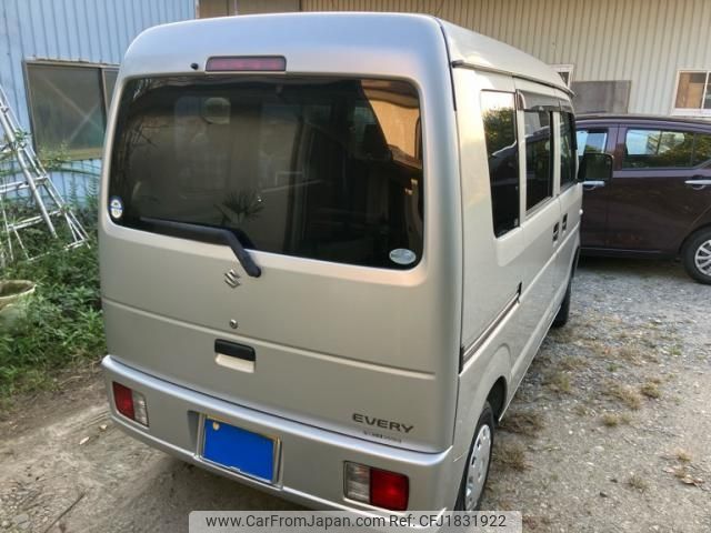 suzuki every 2010 CFJ1831922 image 2