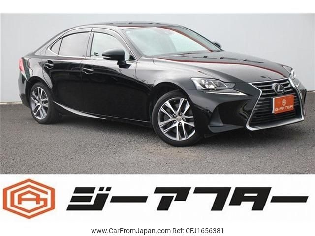 lexus is 2017 CFJ1656381 image 1