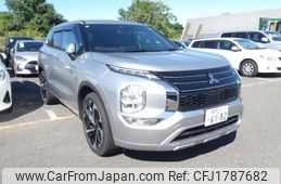 mitsubishi outlander-phev 2022 CFJ1787682
