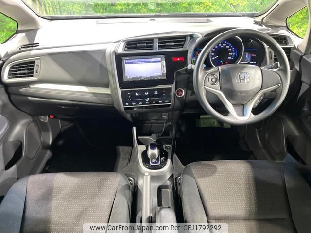 honda fit-hybrid 2014 CFJ1792292 image 2