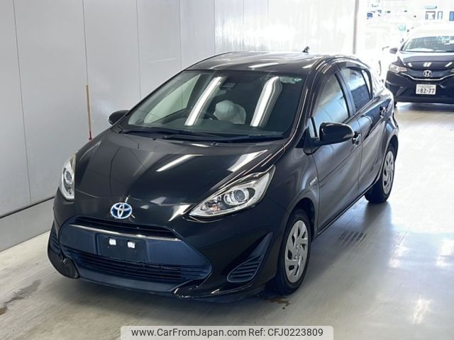 toyota aqua 2018 -TOYOTA--AQUA NHP10-6711344---TOYOTA--AQUA NHP10-6711344- image 1