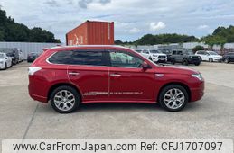mitsubishi outlander-phev 2014 CFJ1707097