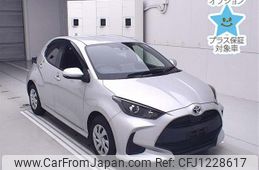 toyota yaris 2020 -TOYOTA--Yaris MXPH10-2006845---TOYOTA--Yaris MXPH10-2006845-