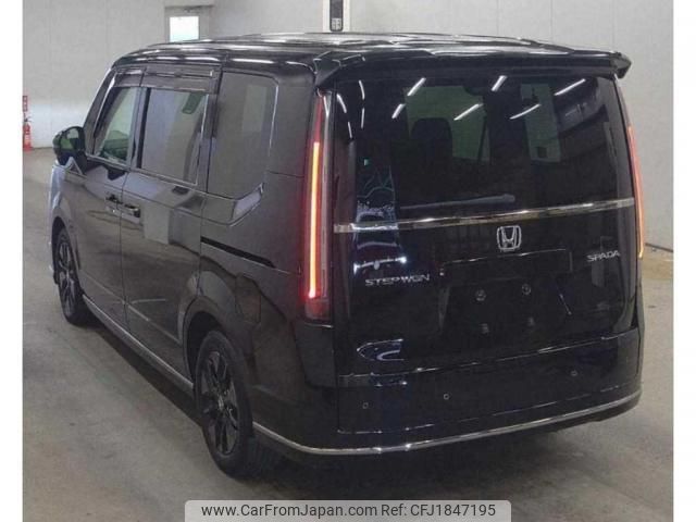honda stepwagon 2022 CFJ1847195 image 2