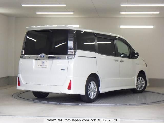toyota voxy 2020 CFJ1709070 image 2
