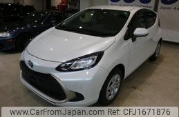 toyota aqua 2022 CFJ1671876